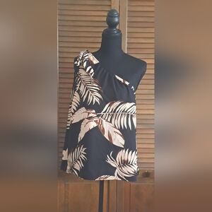 Elegant Black and Brown Leaf Print Women's Top New Without Tag